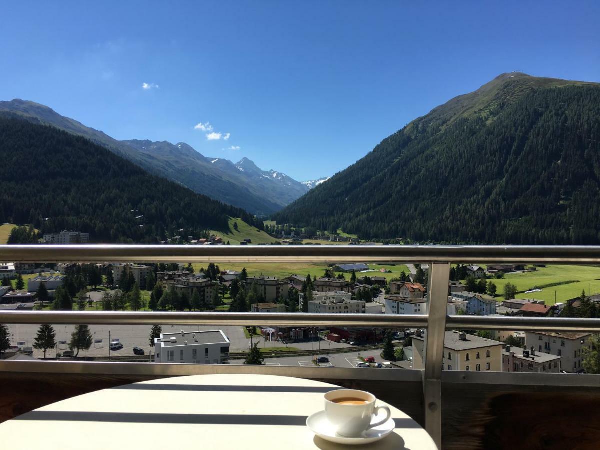 Spectacular View & Central Location In Davos Esterno foto